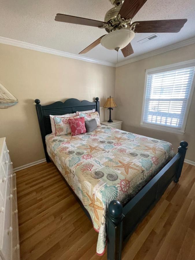 Beach Breeze 3, Pet Friendly, Walking Distance To Atlantic Ocean Free Parking Myrtle Beach Eksteriør billede